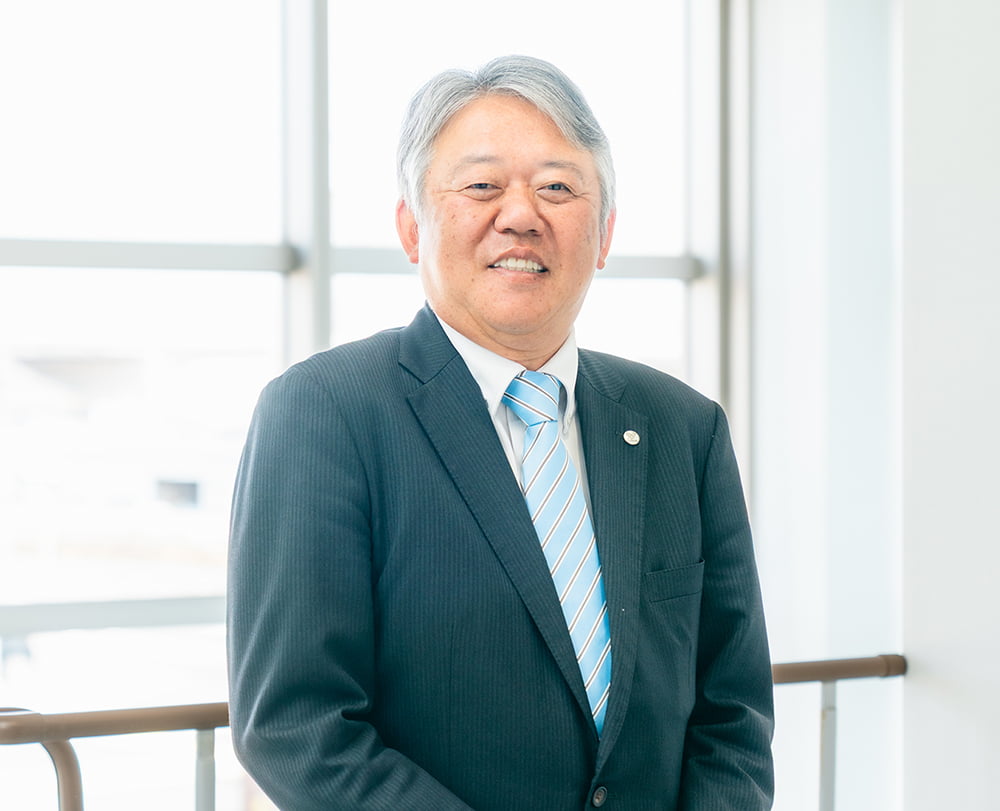 代表取締役社長 本庄 雅樹